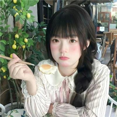 一个女孩和一个男孩